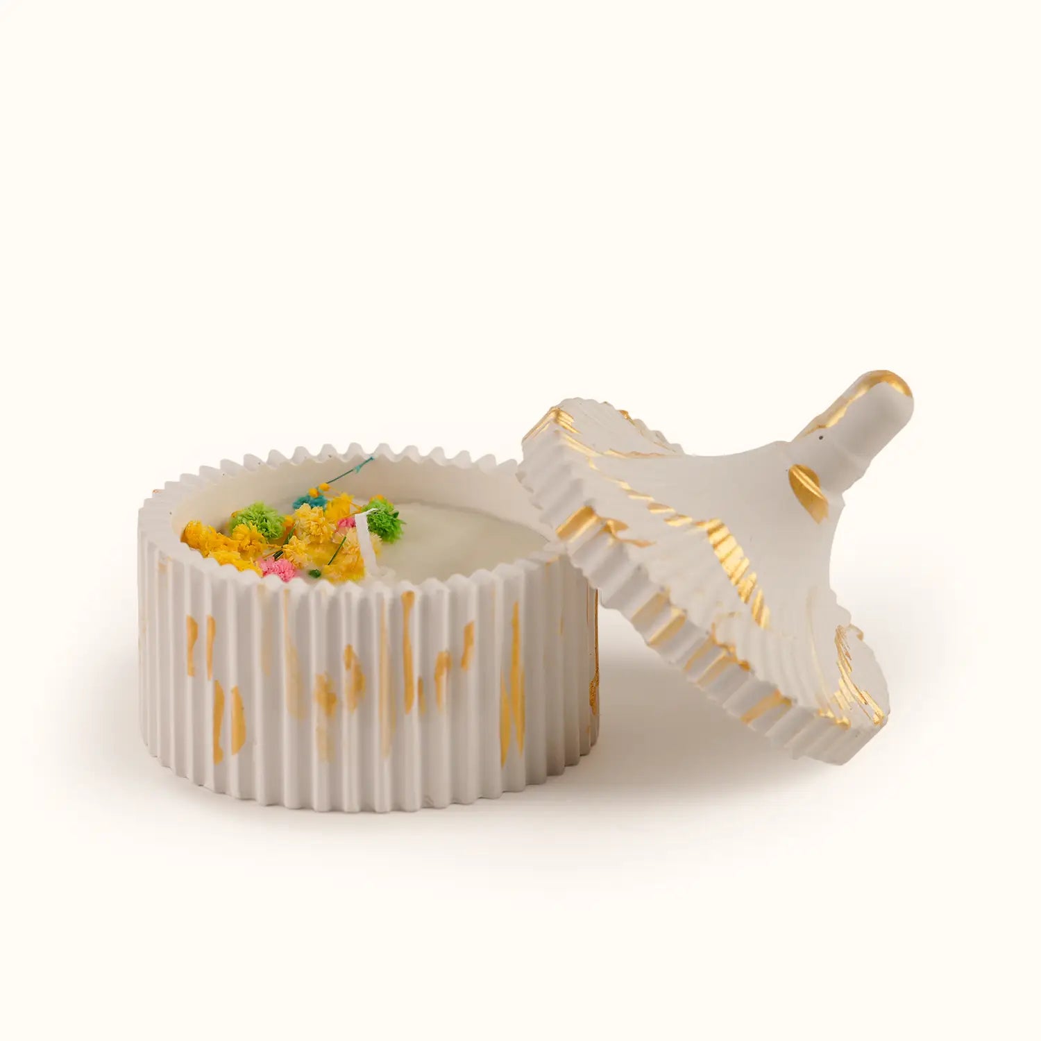 Trinket Jar Scented Candle with Dome Lid (Off White Gray with Stokes of Gold)